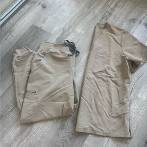 Figs Set (Color Latte) Catarina/Jogger Style
